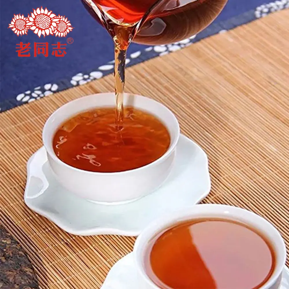 Чай Haiwan 2017 Pu erh старый Comrade Lao Tong Zhi &quotGongbing&quot партия тортов 171 спелый Pu'er Cake 400 г| |