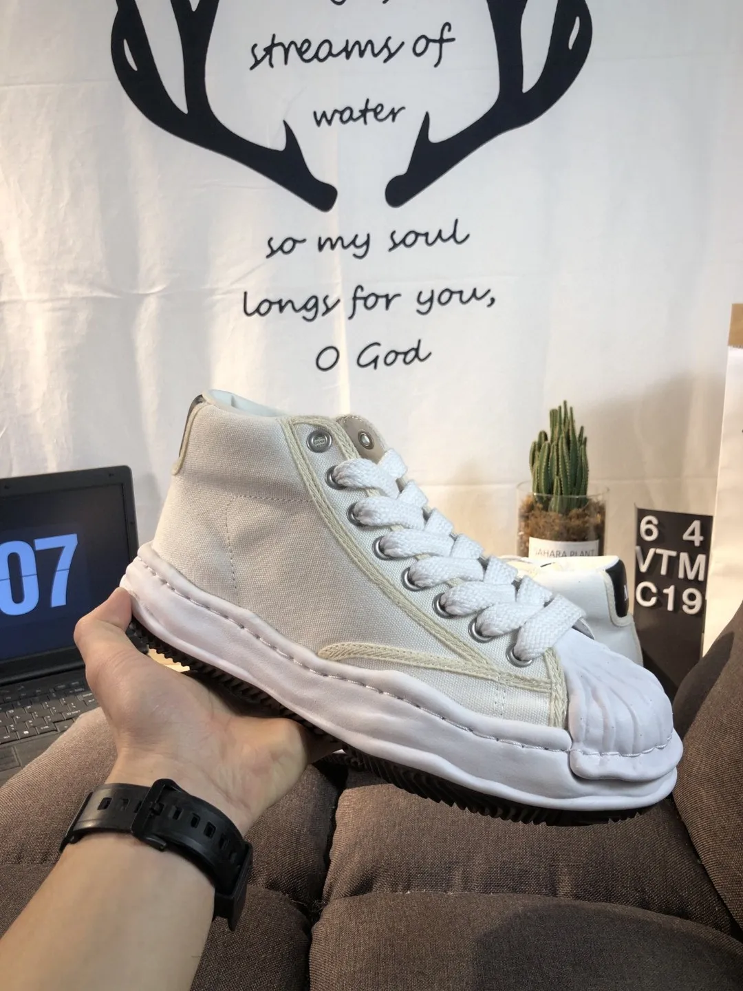 

Clunky Sneaker Classic Unisex Fashion Mesh Breathable Men's Casual Shoes Outdoor Walking Jogging Shoes Zapatillas Hombre Mujer