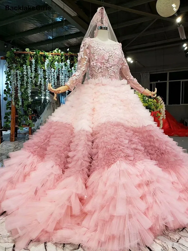 Розовое вечернее платье с длинными рукавами и круглым вырезом мусульманское