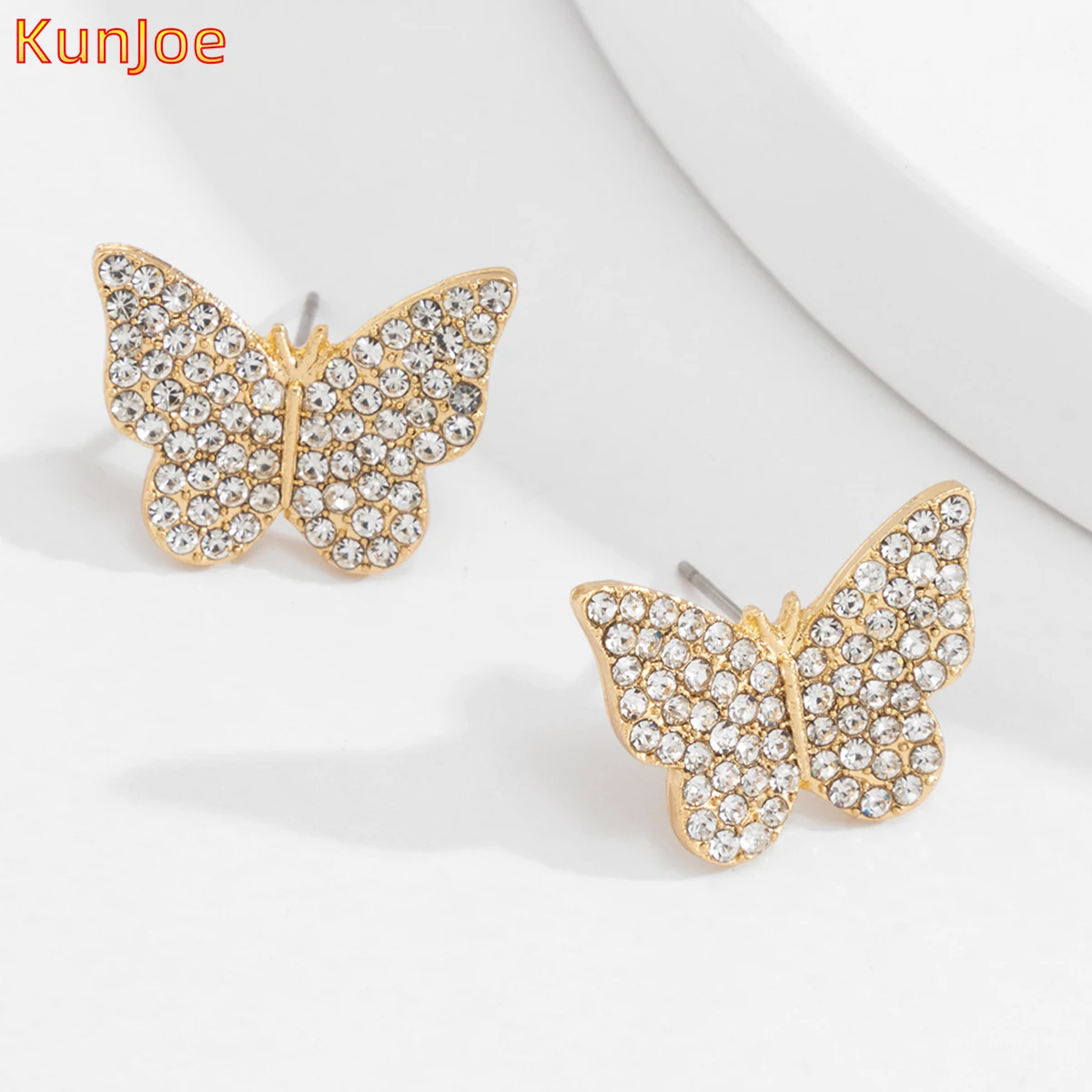 

KunJoe 2021 New Fashion Bohemia Cute Small Butterfly Stud Earrings Delicate Rhinestone Earring For Women Wedding Jewelry Gift