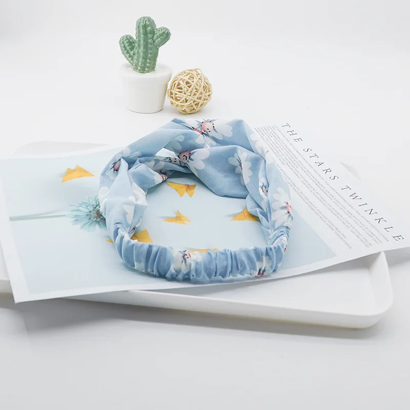 Корейская версия свежей женской резинки для волос с крест-узлом для мытья и макияжа, простая и сладкая.