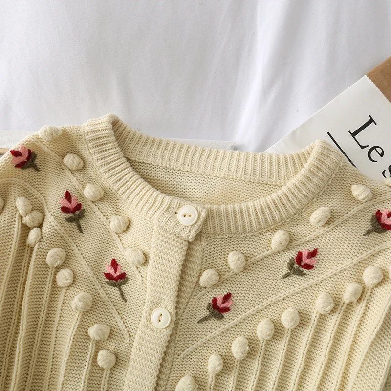 Ghost Horse Series Girl Stereo Embroidery Flower Soft Glutinous Stereo Ball Loose Lantern Sleeve Knitted Sweater Woman