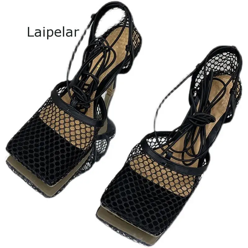 

Hollow Women Pump Fishnet Mesh Sandals 2020 Summer Female Shoes Square Toe Sandals Stiletto Heels High Heel with Lace Chain Big