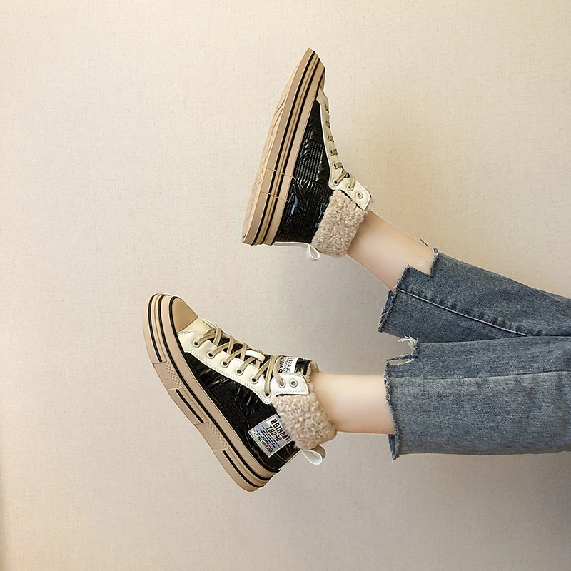 Женские дизайнерские парусиновые кроссовки брендовые зимние из искусственного