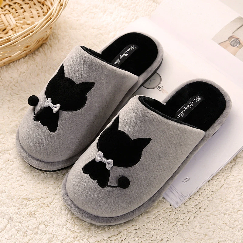 Зимние тапочки женские теплые простые мягкие туфли на плоской подошве в