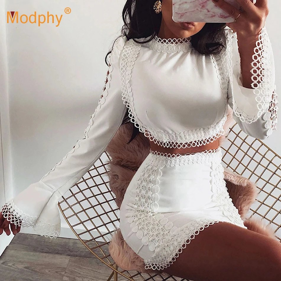 

2021 Autumn New Lace White Bodycon Set Sexy O-neck Long Sleeve Hollow Short Top + Mini Skirt Party Club 2 Two-piece Suit