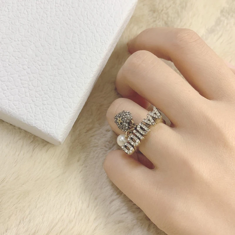 

TC1989 Trend Make Old Brass Overlay Rings Multilayer Cubic Zirconia Letter Jewelry Exquisite Pearl Heart-shaped Forefinger Rings