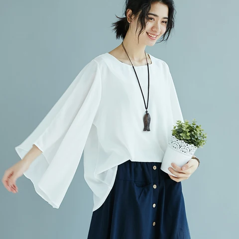 Блузка женская из хлопка и льна, однотонная модная Асимметричная блузка с расклешенными рукавами, модель 2022 в Корейском стиле на лето, 9426