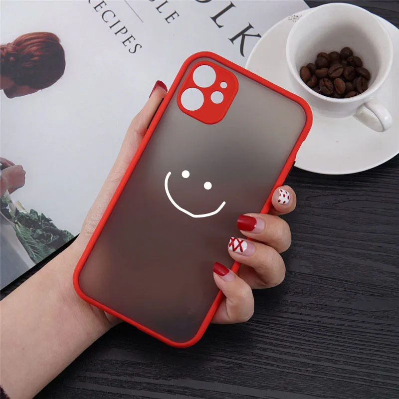 

Fashion Simple Smile Face Phone Case for iPhone 12 11 Pro Max 12 Mini XR X XS Max 8 7 6 6s Plus Hard Matte Back Cover Coque