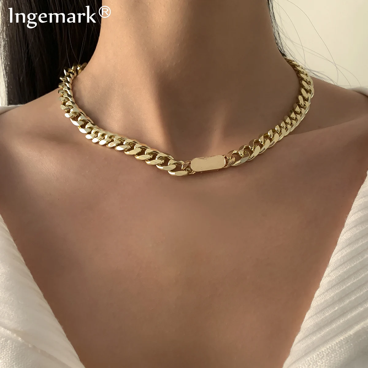 

Vintage Punk Small Thin Short Choker Necklace Collar Boho Simple Minimalist Gold Color Snake Smooth Link Necklaces Women Jewelry