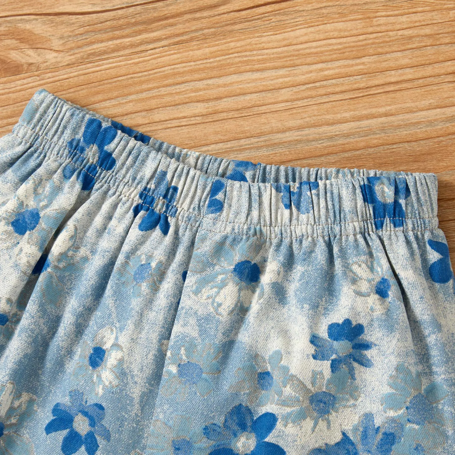 

PatPat 2021 New Arrival Summer 2-piece Toddler Girl Floral Flounce Top and Shorts Set