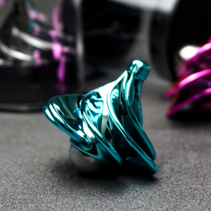 Ветровой гироскоп игрушка-гироскоп аэродинамический черного цвета волшебный