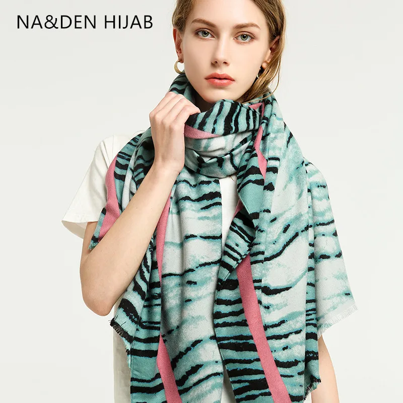 

Viscose Muslim hijab Winter new scarf Long muffler Leopard pattern scarves Islamic scarf Solid shalws Hi-Q ladies wraps 7pcs/lot