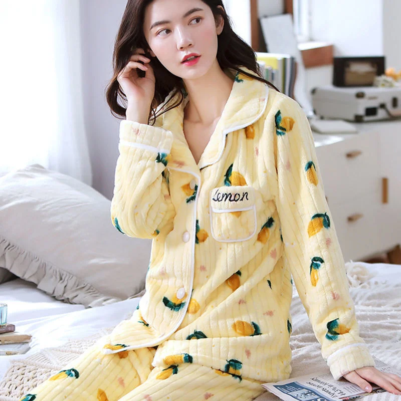 

Autumn And Winter Coral Cashmere Pajamas Women's Plush Thickened Warm Long Sleeve Flannel Home Suit