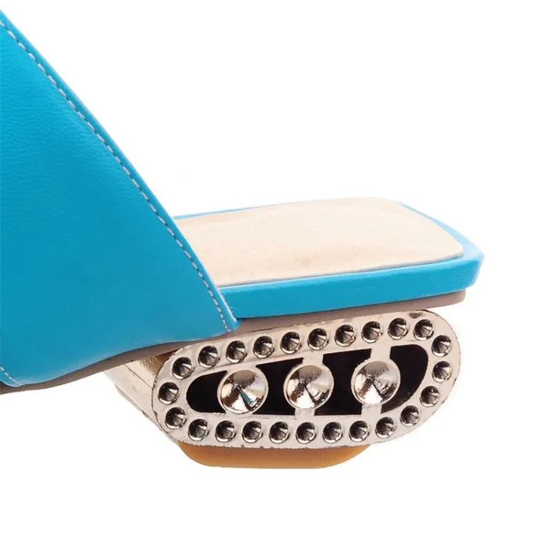 

slipper Summer Sandals medical shoes Woman Slides Lady Rhinestone Bohemia Shoes Square Heel Girl Sandals Fashion Big Size