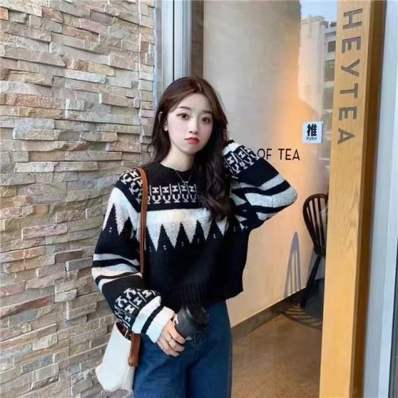 

Женский свободный свитер, осенне-зимняя одежда, новинка 2022, Модная вязаная женская блузка в полоску с круглым вырезом и длинными рукавами