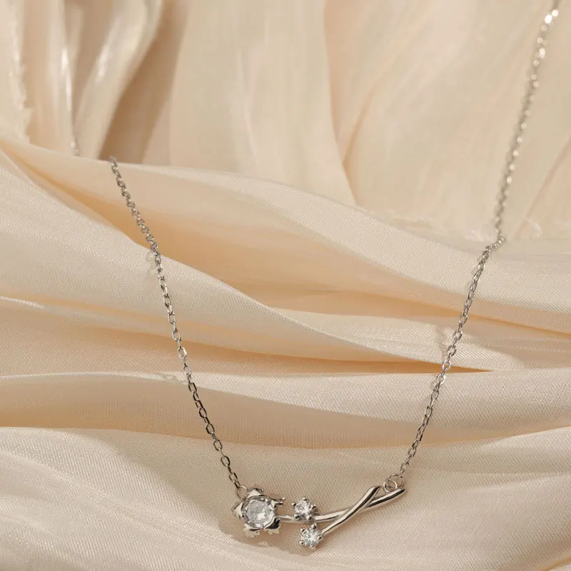 

Женское колье-чокер из серебра 925 пробы, с цирконом