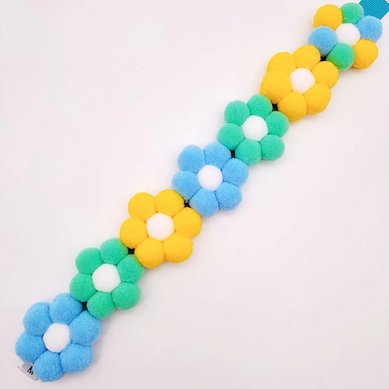 

Ошейник для собак и кошек из мягкого плюша, декоративный Радужный цветок, на липучке, регулируемая длина, для мелких и средних пород RERI889