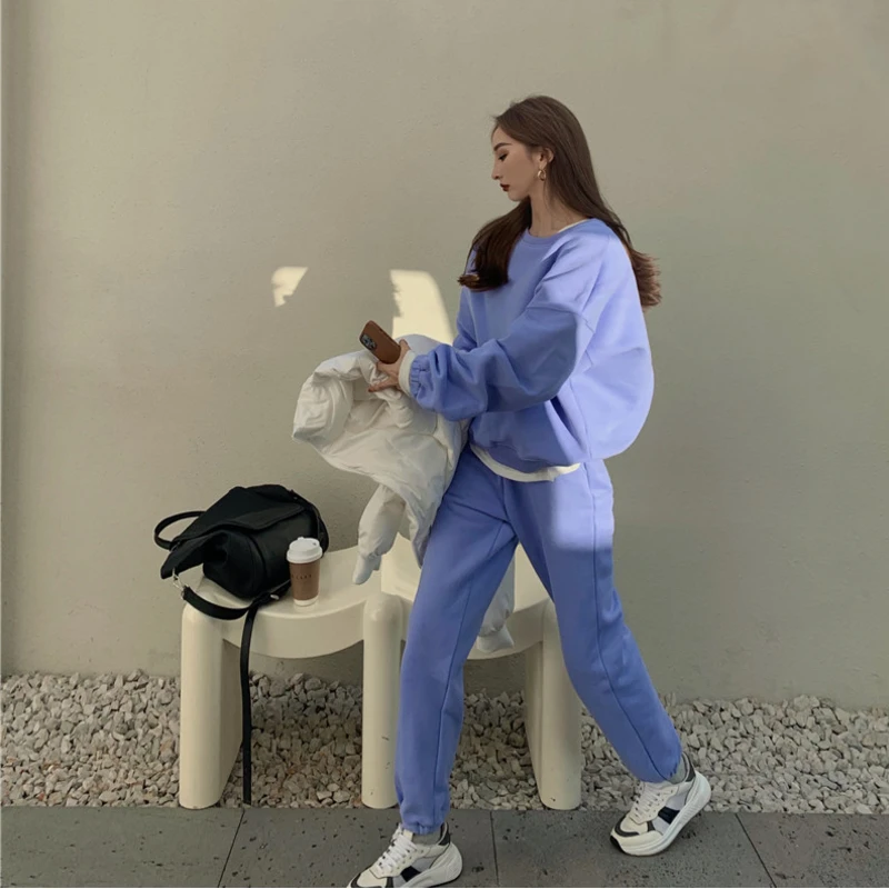 

Winter casual Women's suit loose Purple outfit O-neck solid color cotton plus velvet sweatshirt sweatpants Two pieces set