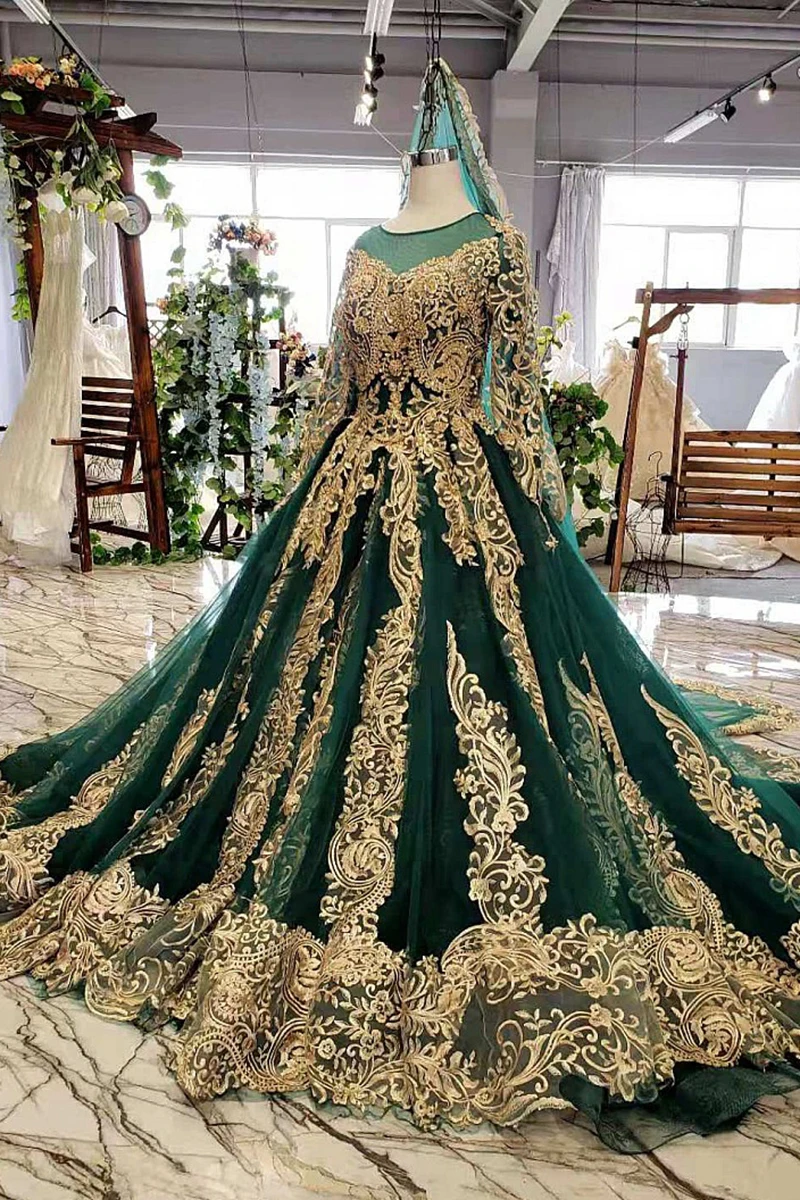 

Women's Long Evening Gowns With Veils Lace Appliques Sequined Gold Lace Crystals Ruffles Women Evening Dresses Vestido De Noche