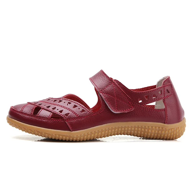 

New Genuine Leather Women's Summer Sandals Cut-Outs Woman Flats Shoes Breathable Female Beach Loafers Soft Mother Shoe