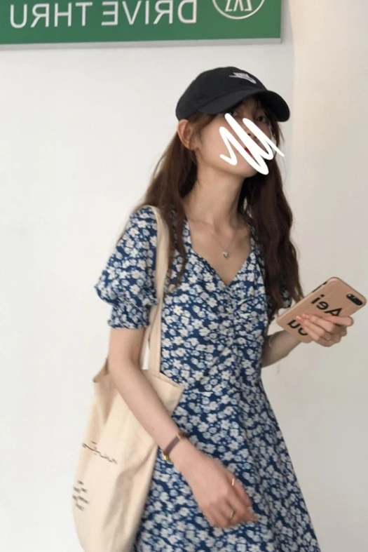 

Dress wind broken beautiful female 2021 new spring and autumn period and accept waist show thchiffon brought tea French