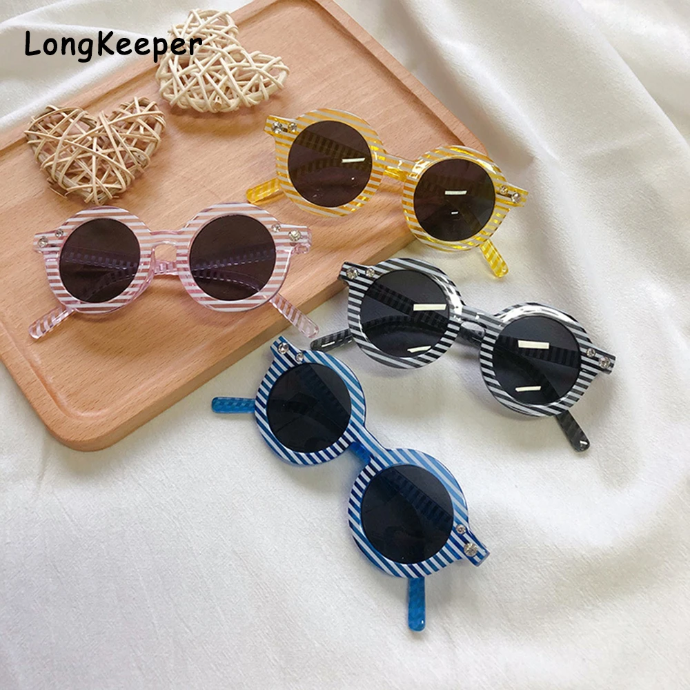 

Fashion Kids Round Sunglasses Boys Girls Vintage Rhinestone Cute Sun Glasses Children Baby Lovely Stripe Pink Eyewear UV400 Gafa