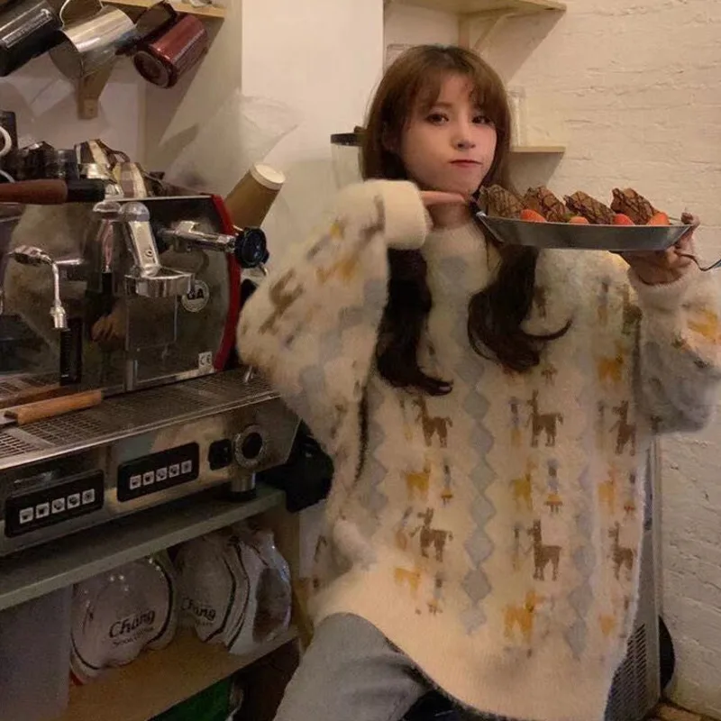 Пуловер пушистый Женский Осенний с мультяшными животными вязаный свитер