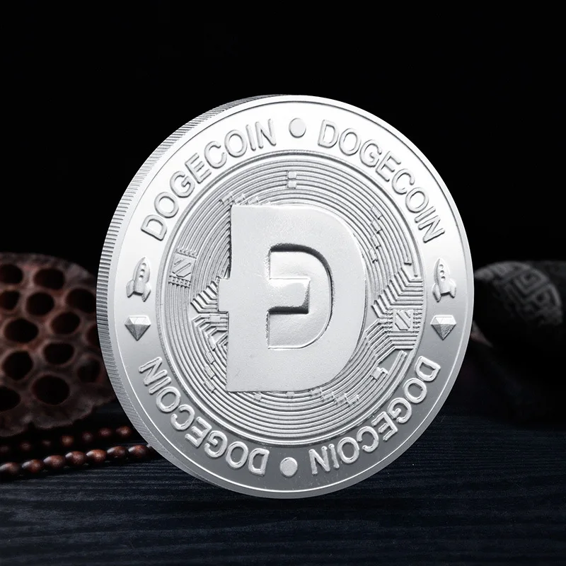 Коллекционная сувенирная монета Dogecoin с золотым и серебряным покрытием к Луне за