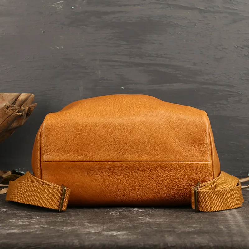 

AECLVR 2020 Genuine Leather Women Backpack Retro Women's Double Shoulder Bag Luxury Brand Leather Leisure Travel Backpacker