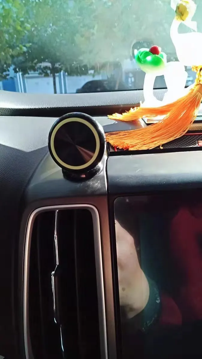 Универсальная Магнитная автомобильная подставка для телефона в автомобиле для iPhone X samsung магнит, светящаяся алюминиевая рамка, держатель для мобильного телефона gps