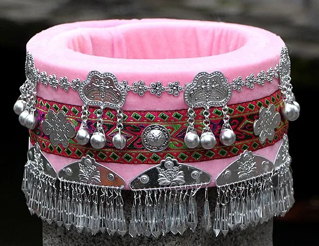 Шляпа hmong miao Ювелирные изделия Китайский народный танец аксессуары для волос Miao шляпа этническое миноритарное представление одежда аксессуары - Цвет: 4