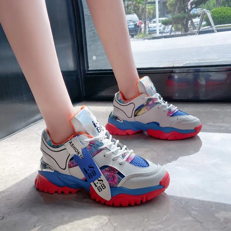 

2020 Women Platform Sneakers Designers Mesh Breathable Casual Shoes Fashion Chunky Sneaker Ladies Lacing Vulcanized Shoes Woman