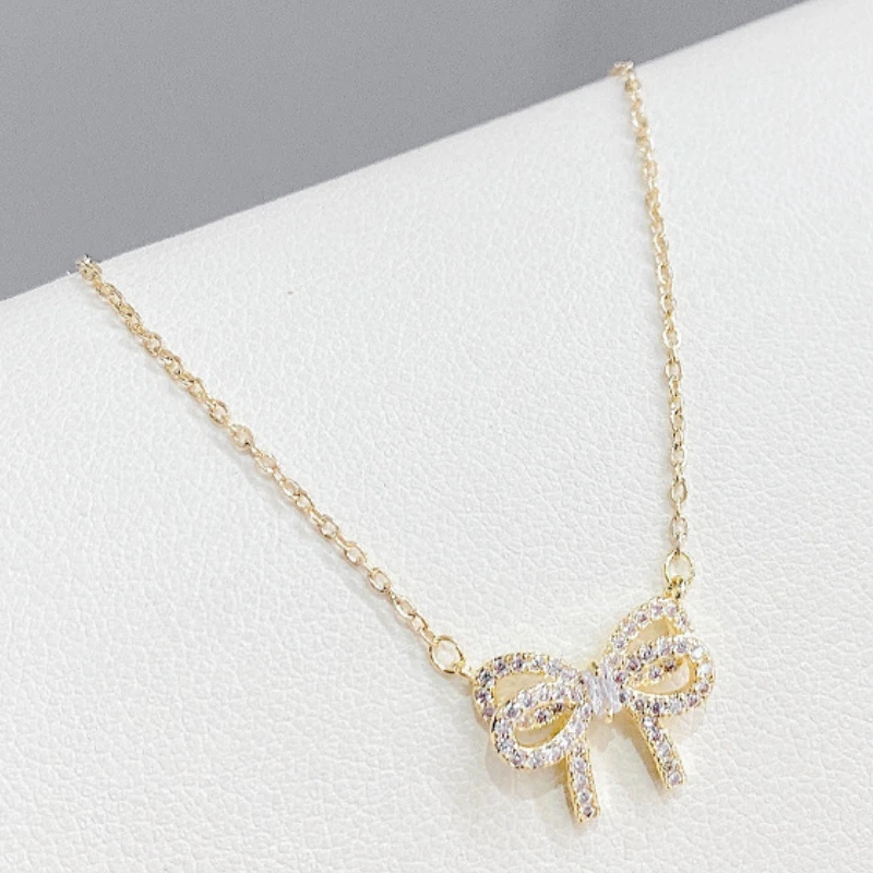 

BOTU Gold Women's Necklace Elegant Sweet Micro Inlaid Zircon Trendy Chain Trend Gift for Women