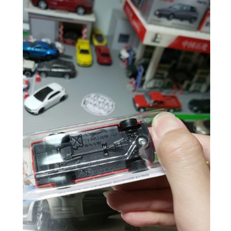 Популярный маленький спортивный автомобиль Hotwheels Datsun Bluebird универсал DATSUN BLUEBIRD (510)