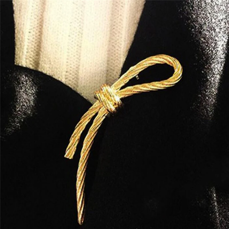 Для женщин шапки шарф костюм брошь пряжки для одежды гладкой черный мать и дочка