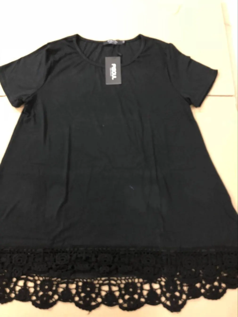 Women Short Sleeve T-shirt Casual Loose Round-neck Blouse Bottoming with Lace Stitching Decor Girls Solid Color Tops | Женская одежда