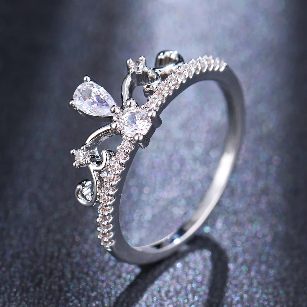 

Bettyue Rings For Women Elegant Wedding Engagement Fashion Jewelry With Full Shiny Cubiz Zircon Female Ring Accessories Gift