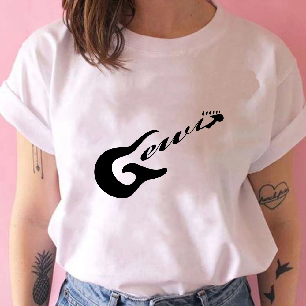

Musical Instrument Print Women T shirts Versatile O-Neck Camiseta Tee Shirt Trendy Minimalist New Arrival 2021 Crewneck Clothes