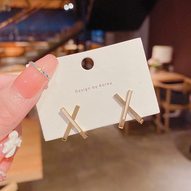 

Korean Style Mori Niche Design Sense Geometric Cross Dripping Stud Earrings For Women Ins Wind Golden Daily Jewelry