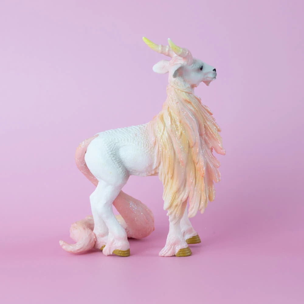 Фигурка Мифический Козёл 81898 | Игрушки и хобби
