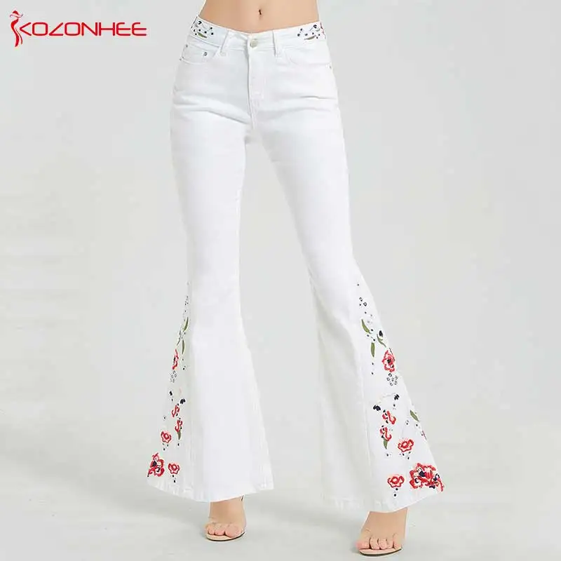 Белые расклешенные джинсы с вышивкой женские эластичные клеш для девочек