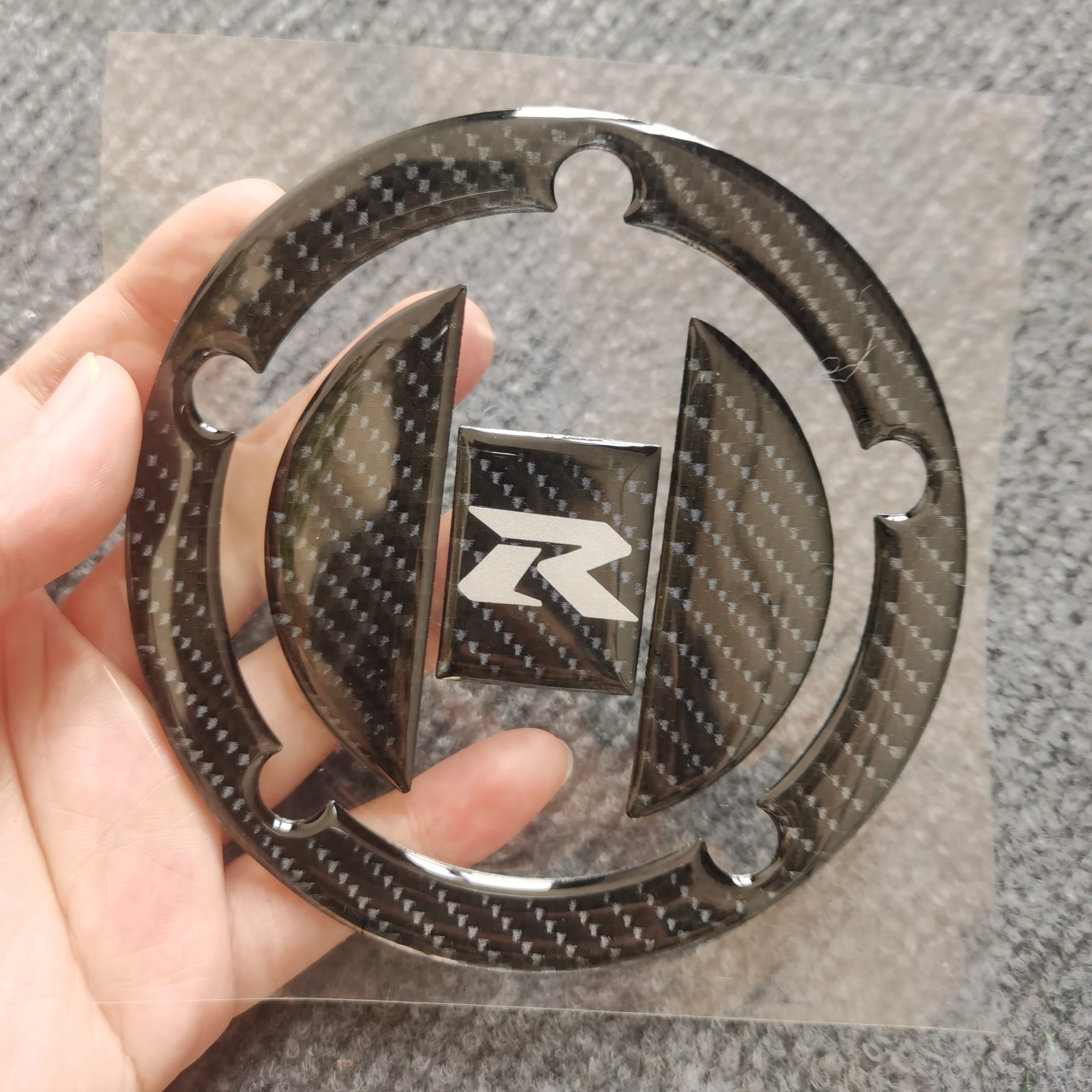 

3D наклейка на крышку топливного бака из углеродного волокна для Suzuki GSXR GSX-R 600 750 1000 GSX1300R SV1000 SV650, гоночная наклейка на мотоцикл