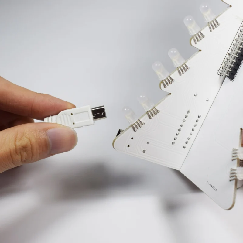 

DIY Light Control Full Color LED Large Christmas Tree Tower Making Kit For Feastival Party Suopplies