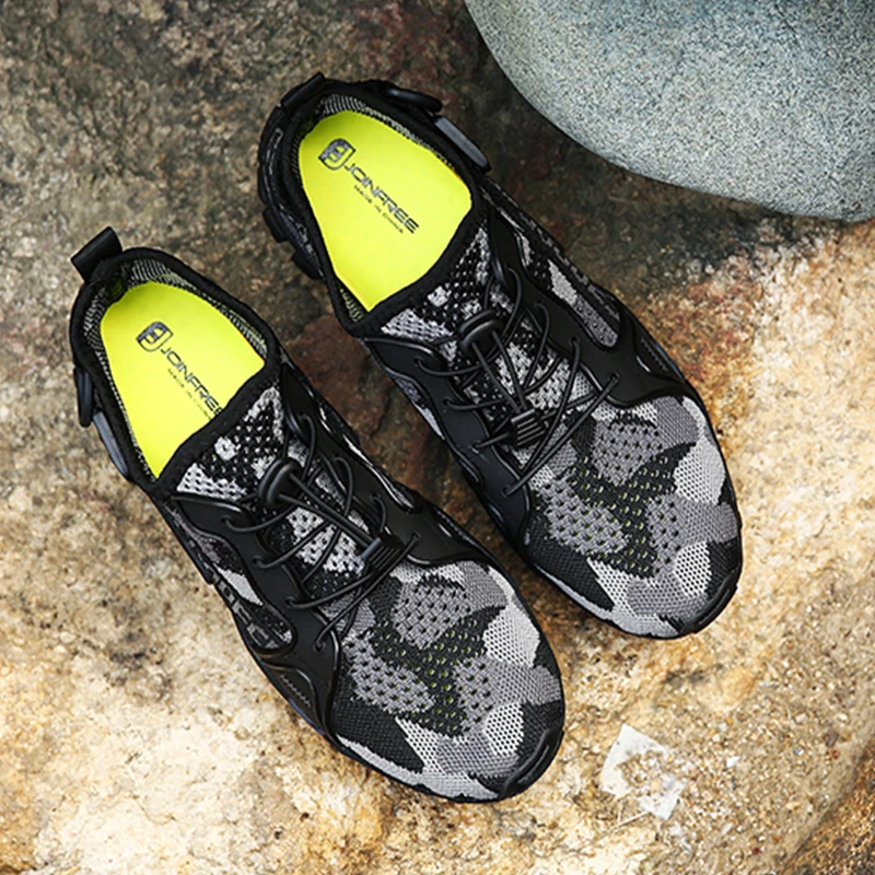 

Hot sale men and women hollow upstream shoes outdoor hiking casual shoes size 36-47