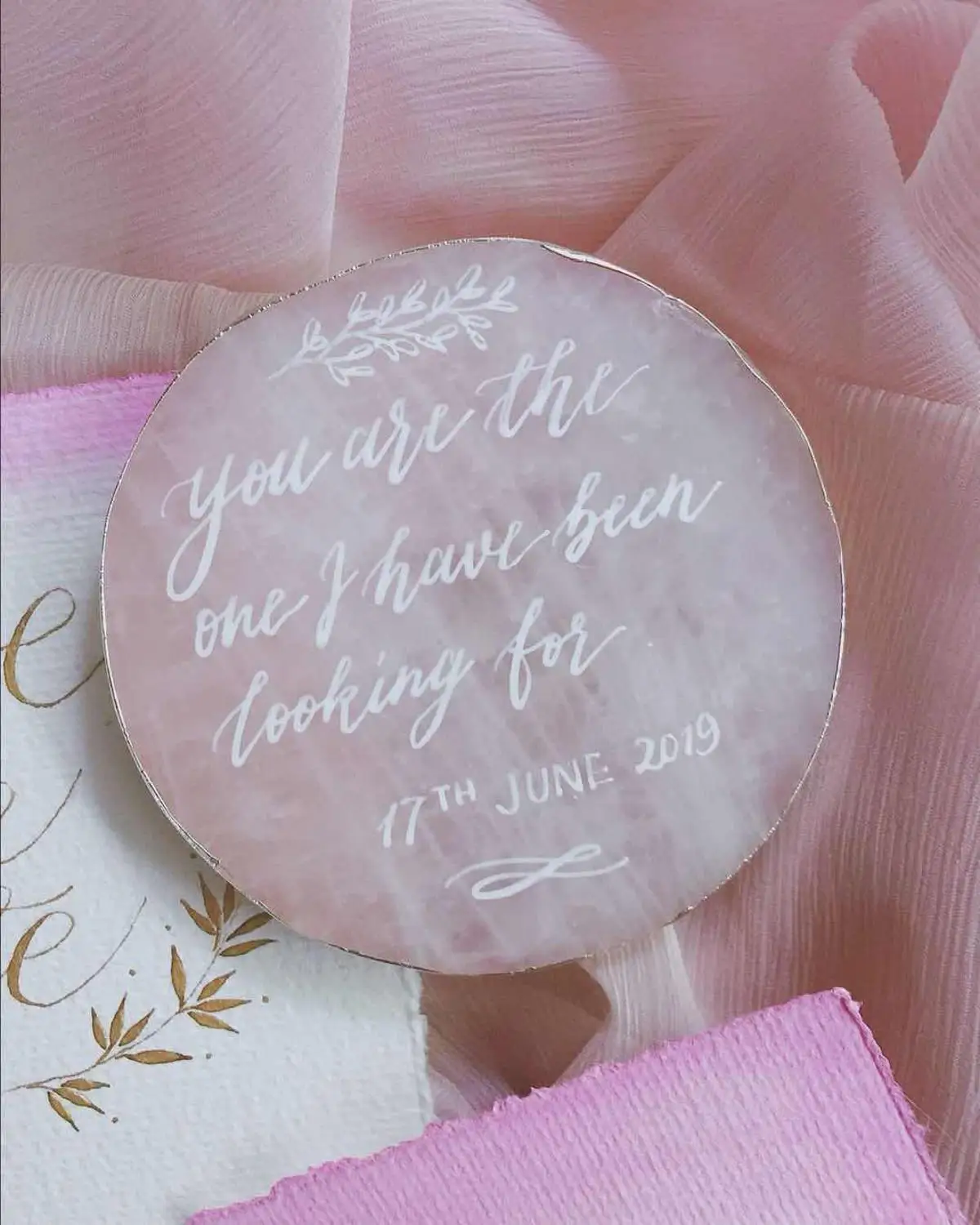 Custom- round pink Индивидуальные натуральный агат ювелирные изделия каботажное судно для годовщины помолвки вечерние именная табличка на заказ в виде жениха и невесты подарок для невесты для свадьбы - Цвет: Custom- round pink