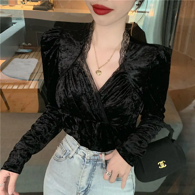 

Shirts Women Elegant Noble Retro Lace V-neck Puff Sleeve Criss-cross Sexy Lady French Stylish Party Velvet Chic Female Tops New