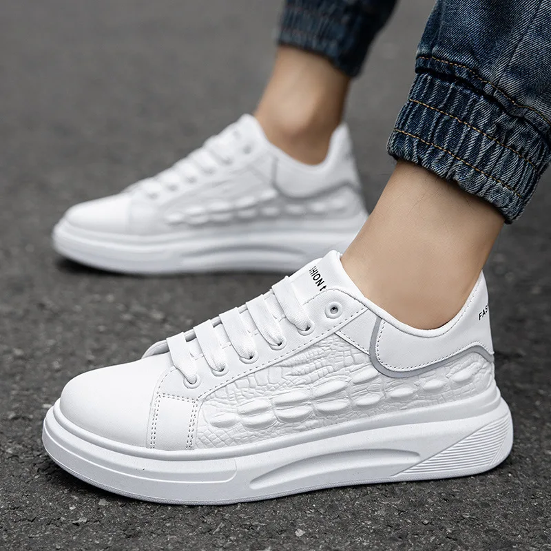 

2021 fall Breathable Running Shoes Men's Sneaker Sport walking Shoe men white Leather Sneakers Light Anti-skid Walking Footwear