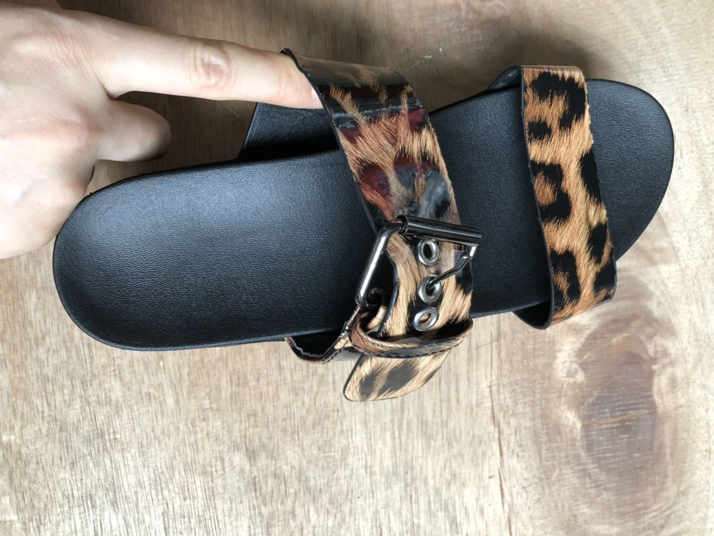 Прямая поставка с фабрики Новинка женские летние сандалии на платформе шлепанцы