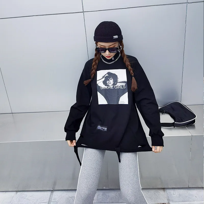 

2020 Autumn Winter New Character Printing Letter Hole Sweatshirt Women Plus Velvet Half High Collar Mid-length Pullover Top